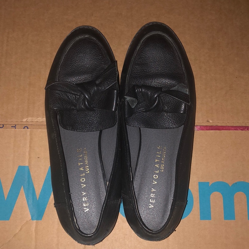 Cute black business flats